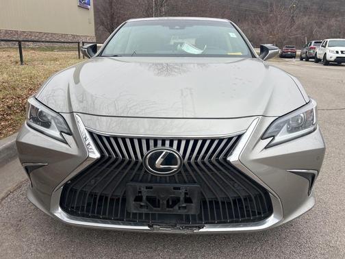2019 Lexus ES 350 Base