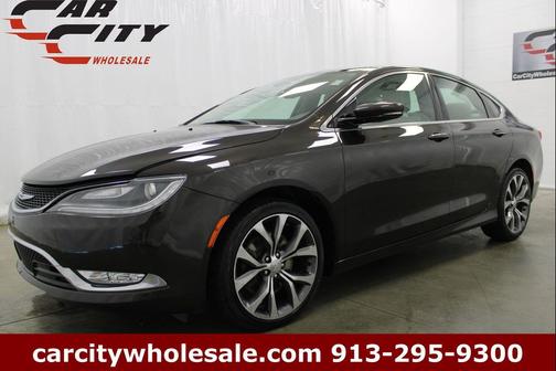 Luxury Brown Pearlcoat 2015 Chrysler 200 C