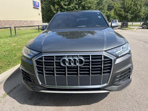 2020 Audi Q7 55 Premium Plus