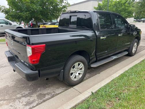 Magnetic Black 2017 Nissan Titan SV