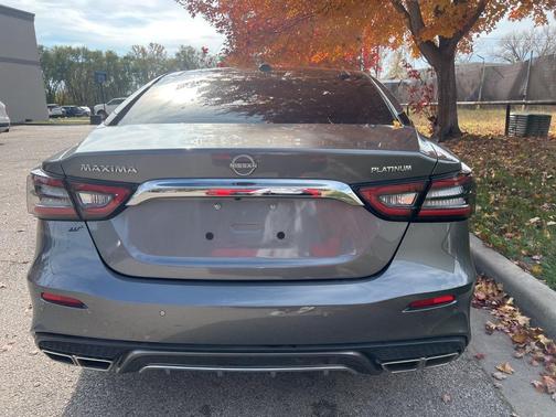 2023 Nissan Maxima 3.5 Platinum