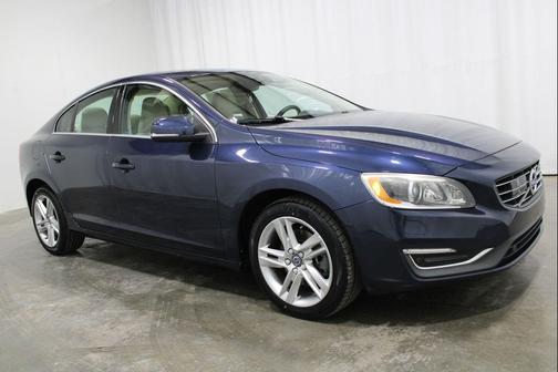 Caspian Blue Metallic 2015 Volvo S60 T5 Platinum