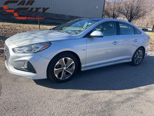 2019 Hyundai SONATA Hybrid Limited
