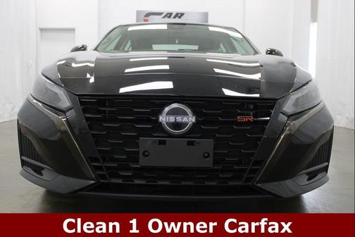 Super Black 2023 Nissan Altima SR Intelligent AWD