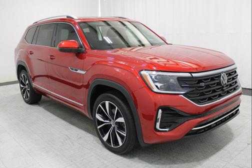 Aurora Red Metallic 2024 Volkswagen Atlas 2.0T SEL Premium R-Line 4MOTION