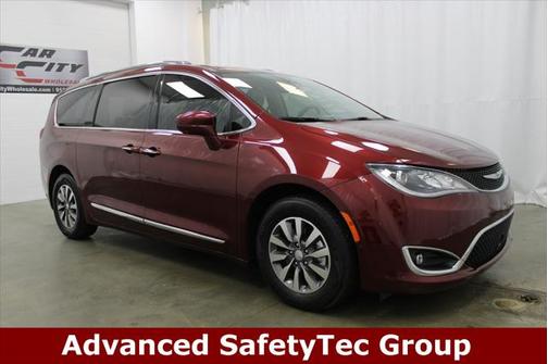 2020 Chrysler Pacifica Touring-L Plus