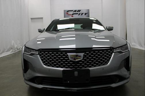2024 Cadillac CT4 Premium Luxury