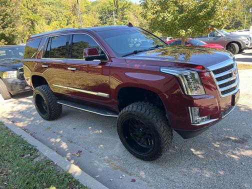 2020 Cadillac Escalade Premium Luxury
