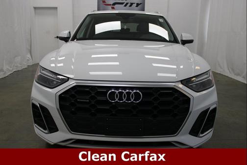 2022 Audi Q5 45 S line Premium Plus