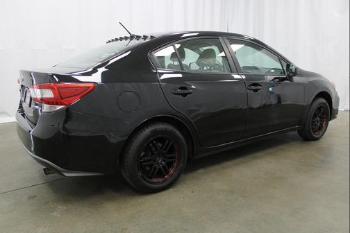 2019 Subaru Impreza 2.0i