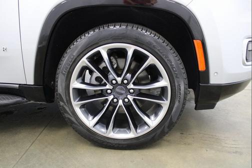 2024 Jeep Wagoneer L Series II 4x4