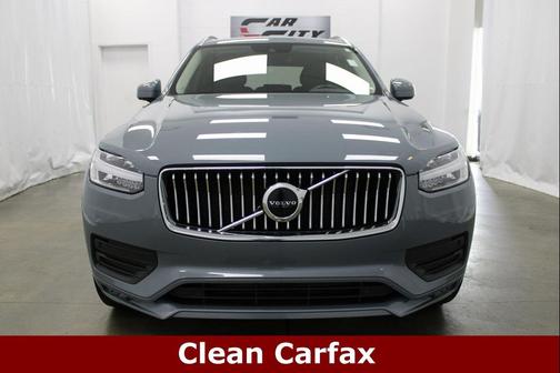 2020 Volvo XC90 T5 Momentum