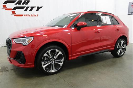 2022 Audi Q3 45 S line Premium Plus