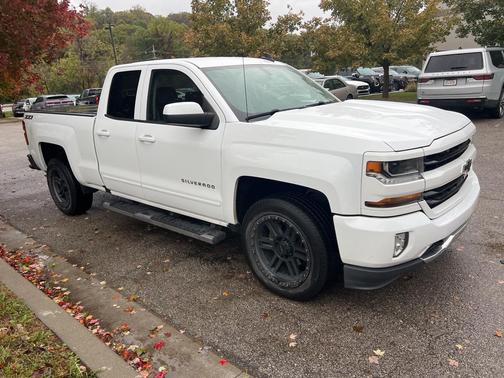 2017 Chevrolet Silverado 1500 2LT