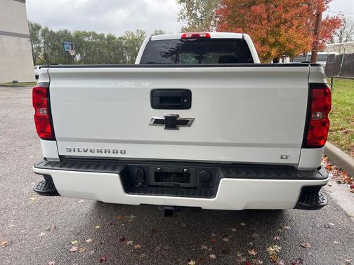 2017 Chevrolet Silverado 1500 2LT