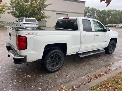 2017 Chevrolet Silverado 1500 2LT