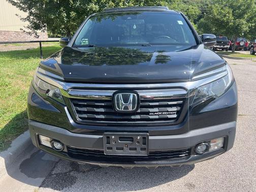 2020 Honda Ridgeline Black