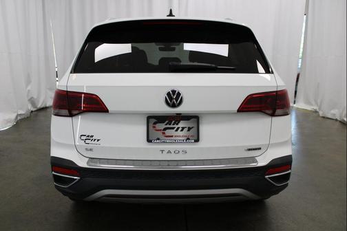 2024 Volkswagen Taos 1.5T SE