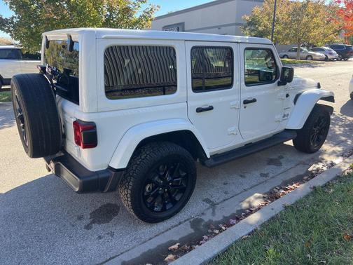 2022 Jeep Wrangler Unlimited 4xe Sahara