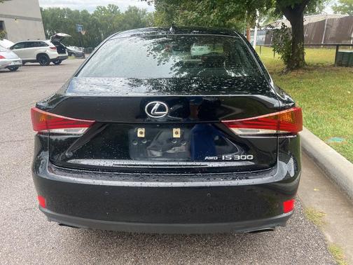 2017 Lexus IS 300 Base