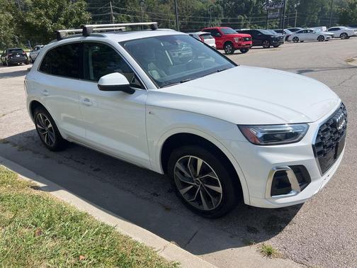 2022 Audi Q5 45 S line Premium Plus
