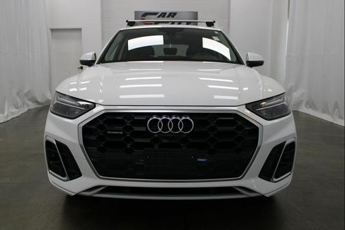 2022 Audi Q5 45 S line Premium Plus