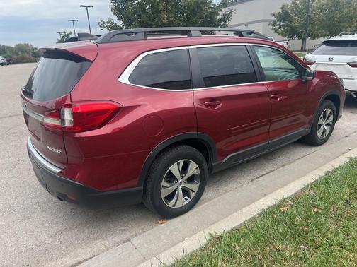 2022 Subaru Ascent Premium 8-Passenger