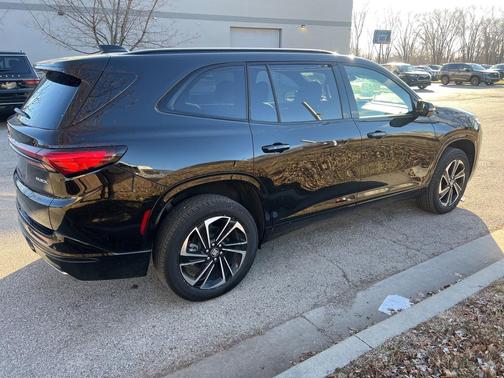 2025 Buick Enclave Sport Touring