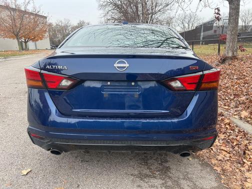 2024 Nissan Altima SR FWD
