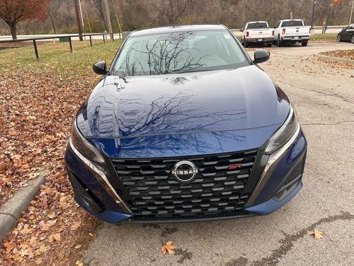 2024 Nissan Altima SR FWD