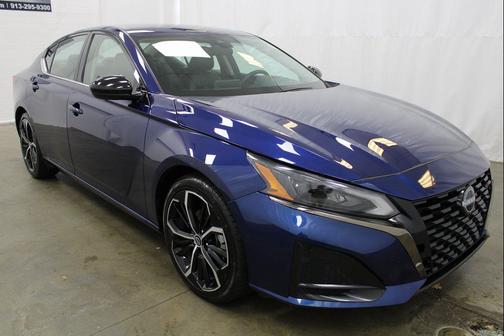 2024 Nissan Altima SR FWD