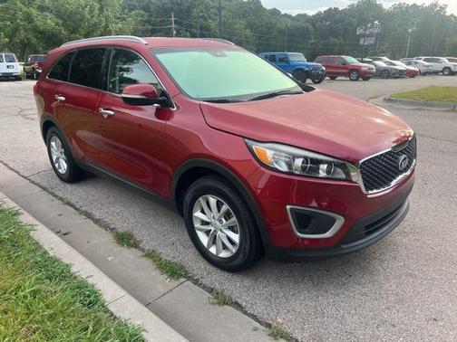 2018 Kia Sorento LX