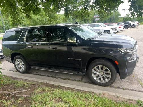 2023 Chevrolet Suburban Premier
