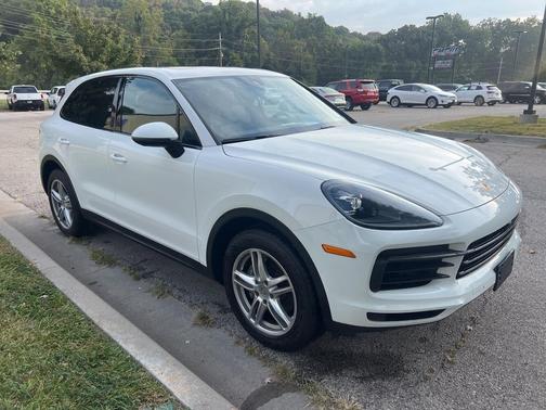 2020 Porsche Cayenne Base