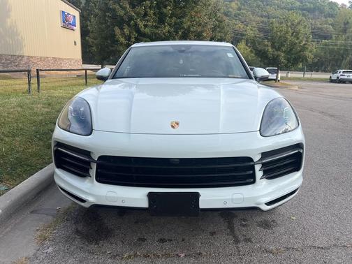 2020 Porsche Cayenne Base