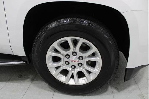 Summit White 2020 GMC Yukon SLT