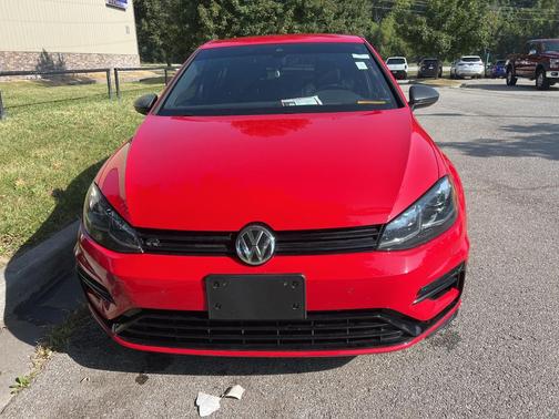 2019 Volkswagen Golf R 2.0T DSG