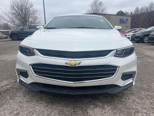 2017 Chevrolet Malibu Premier
