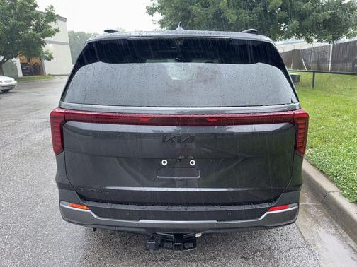 Panthera Metal 2025 Kia Carnival SX Prestige