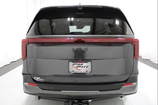 Panthera Metal 2025 Kia Carnival SX Prestige
