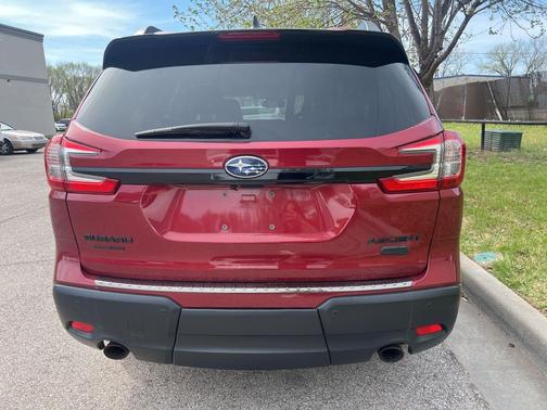 Crimson Red Pearl 2024 Subaru Ascent Onyx Edition 7-Passenger