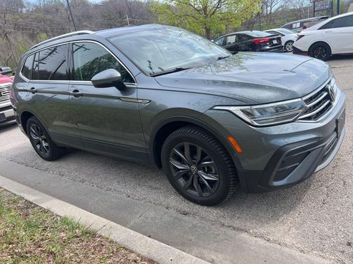 2022 Volkswagen Tiguan 2.0T SE 4MOTION