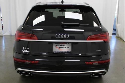 2023 Audi Q5 45 S line Premium