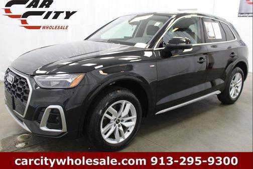 2023 Audi Q5 45 S line Premium