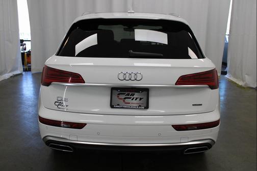 2023 Audi Q5 45 S line Premium Plus