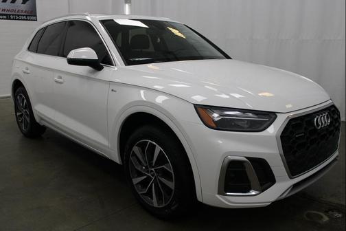 2023 Audi Q5 45 S line Premium Plus