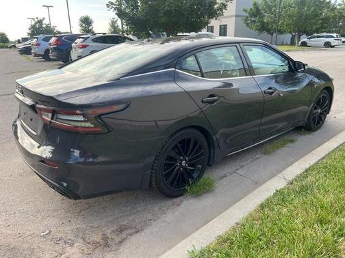 2021 Nissan Maxima 3.5 Platinum
