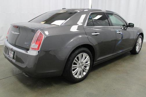 2014 Chrysler 300 S