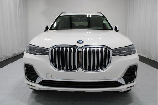 Alpine White 2021 BMW X7 xDrive40i