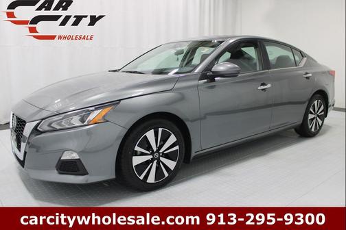 Gun Metallic 2022 Nissan Altima 2.5 SV